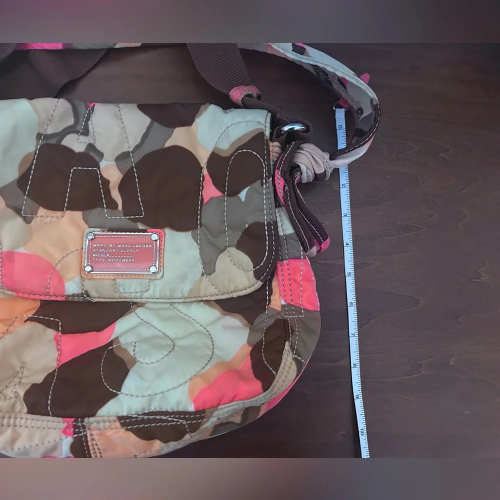 Marc by Marc Jacobs Ukita peach brown camo adjustable Crossbody shoulder bag - Picture 8 of 13